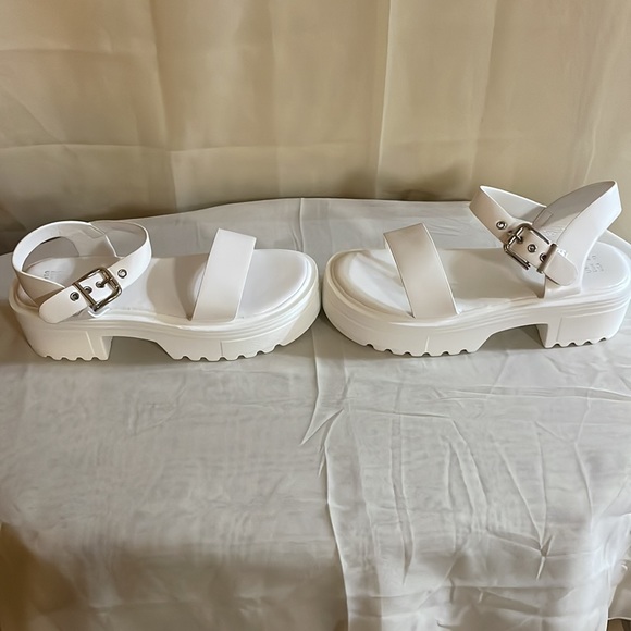 Ready Salted - Juliette2 - Classic Chunky Block Heel Platform Sandals Size 10 - Picture 10 of 16